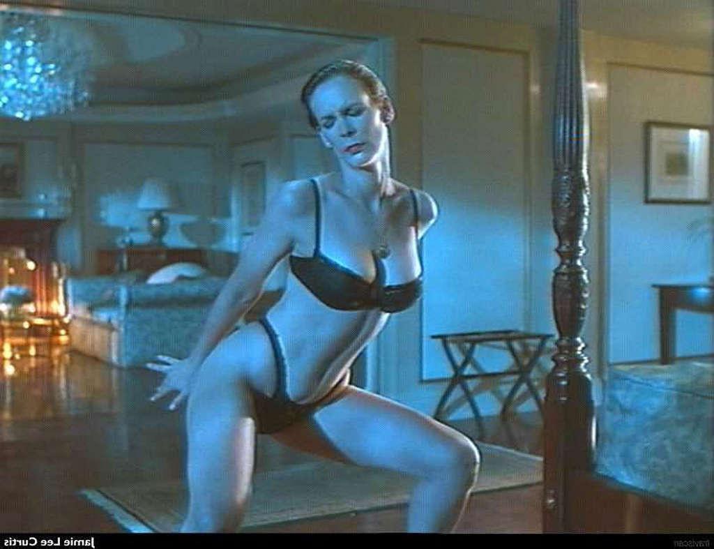 15P Jamie Lee Curtis showing her nice tits and posing in bra and panty