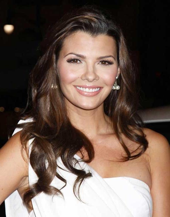 15P Ali Landry big boobs squeezed in sexy bra