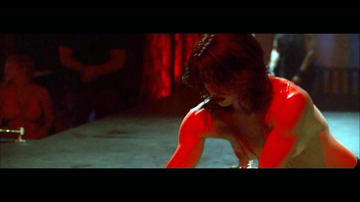 15P Jessica Biel naked boobs as she doing striptease