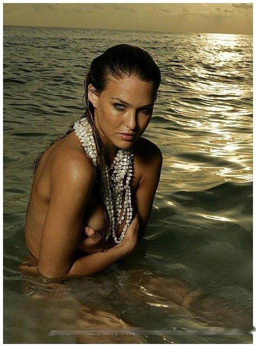 15P Bar Rafaeli holding her nude boobs with her hands