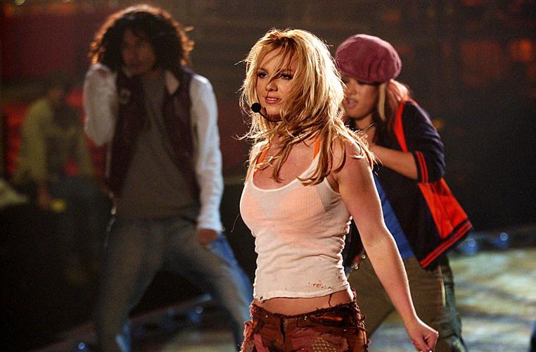 13P Britney Spears looking hot in green bra on stage and flashing her pussy upskirt 
