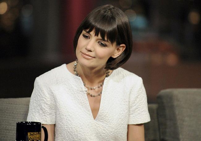 15P Celeb Katie Holmes see through bra and nice long legs