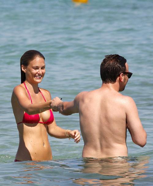 16P Bar Refaeli posing very sexy in bikini on beach