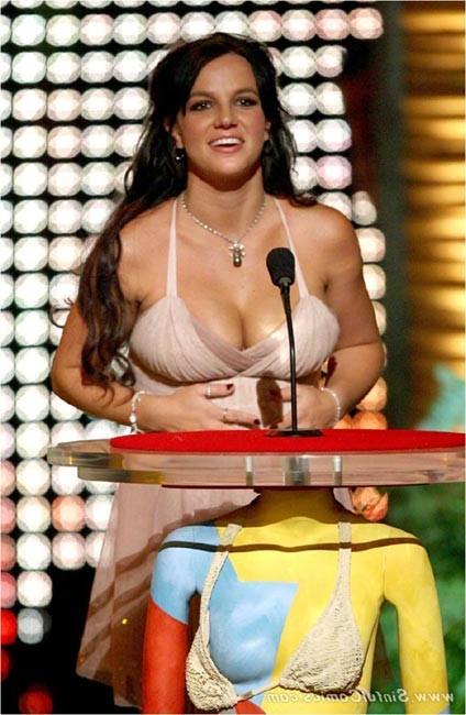 16P Pregnant Britney Spears showing big breasts