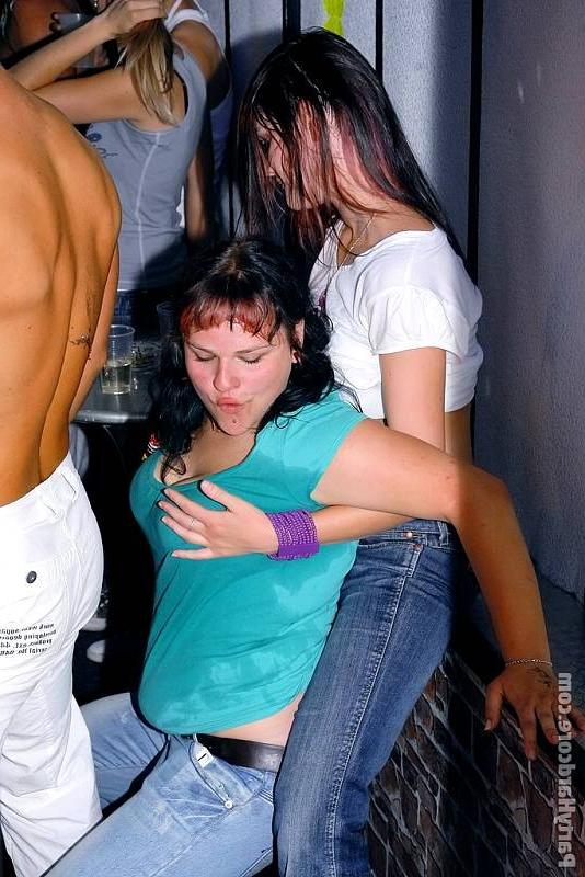 18P Club filled with eighty horny teens