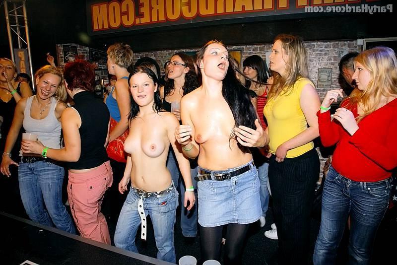 18P Orgy featuring real amateur girls