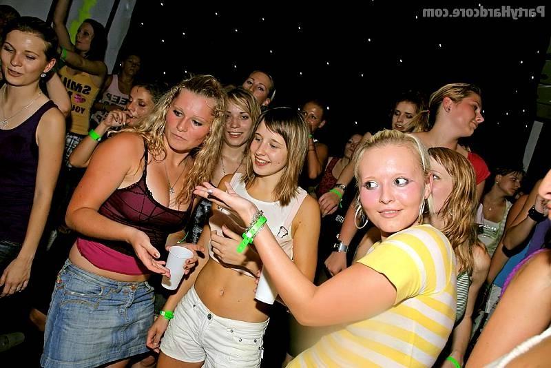 18P Shameless amateurs getting drilled