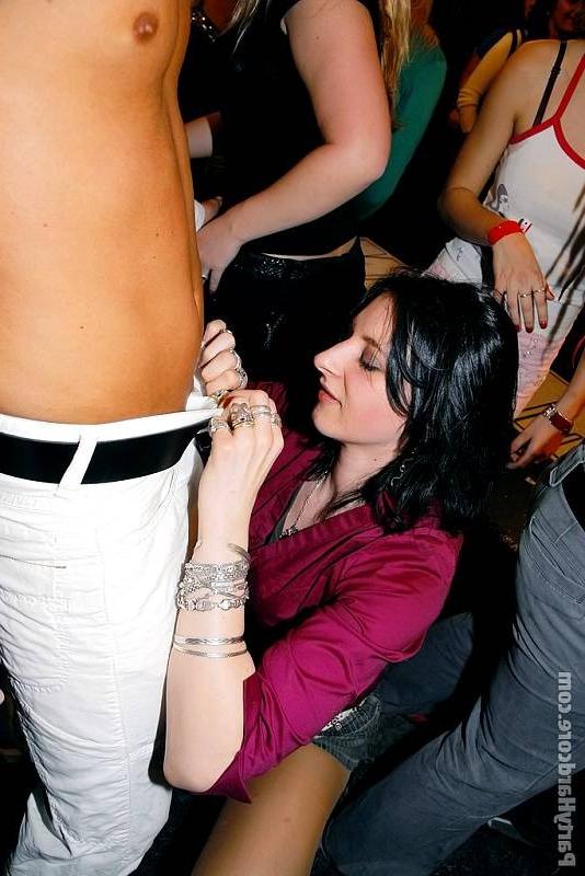 20P Teens beg strippers to plow cunts
