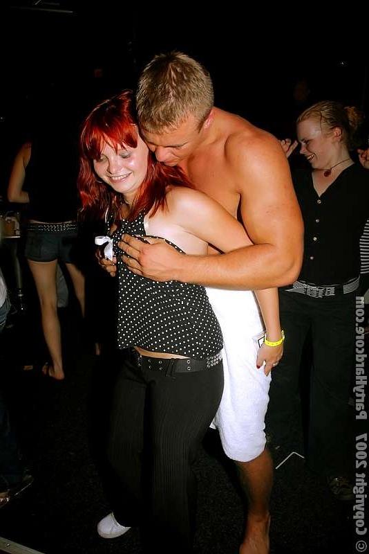 20P Malestrippers get teenagers blood temperature to boiling point