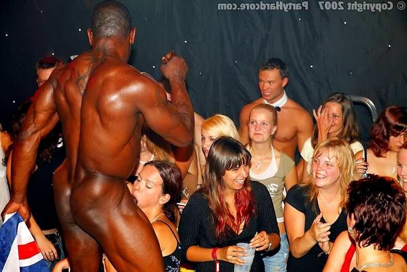 20P Teenagers adore a black officers huge monster rod