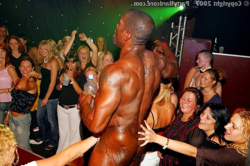 20P Teenagers adore a black officers huge monster rod