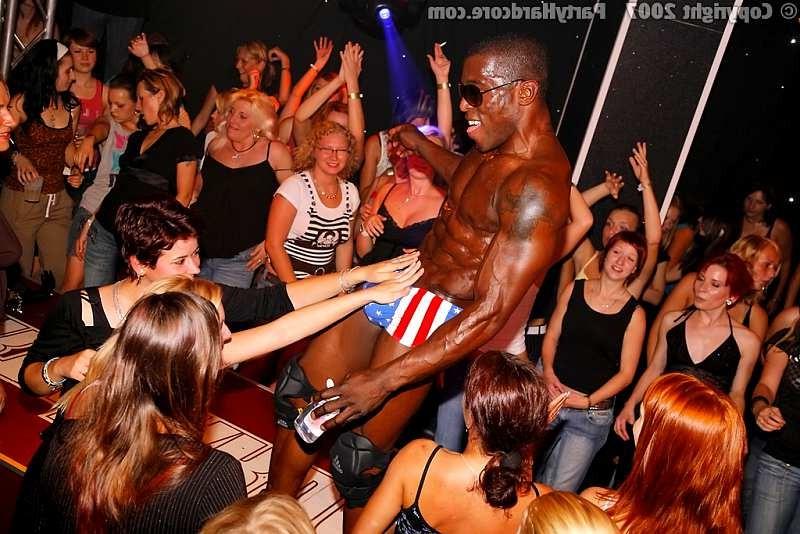 20P Teenagers adore a black officers huge monster rod