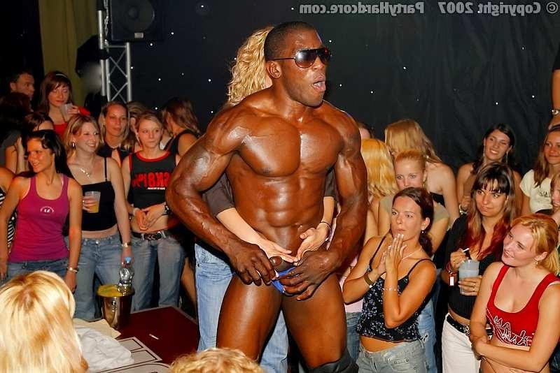 20P Teenagers adore a black officers huge monster rod