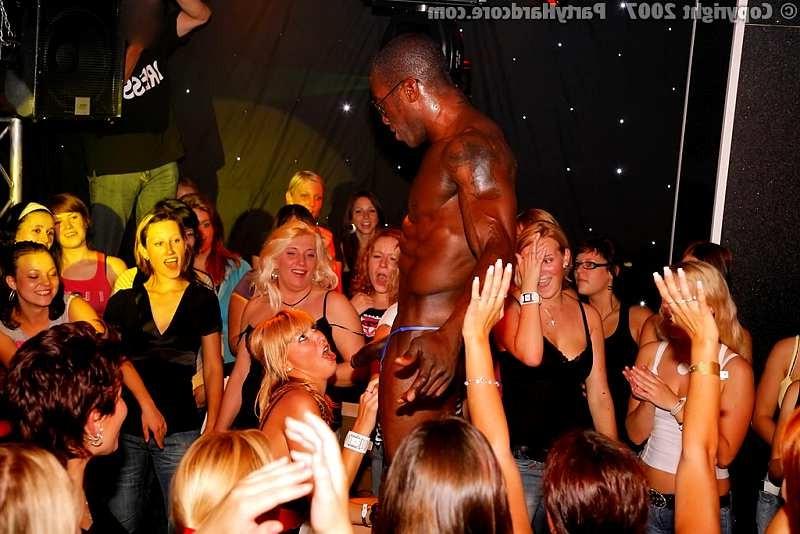 20P Teenagers adore a black officers huge monster rod