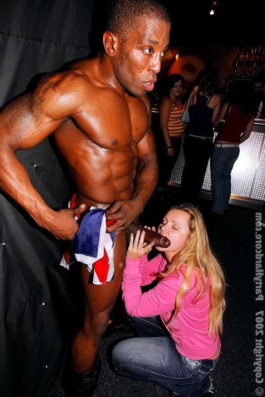 20P Malestrippers searching for teen holes to destroy