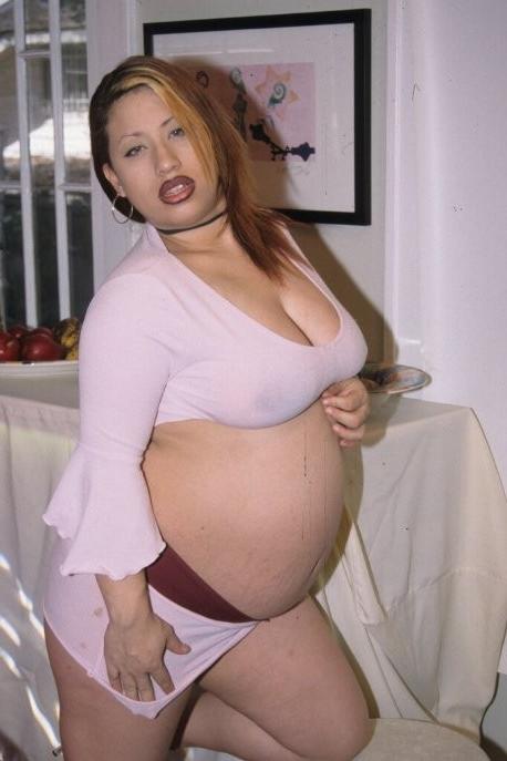 15P Latina pregnant bitch getting banged