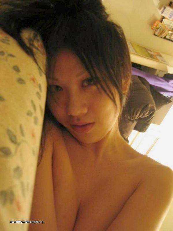 14P Kinky naked cutie teasing her boyfriend by posing sexy