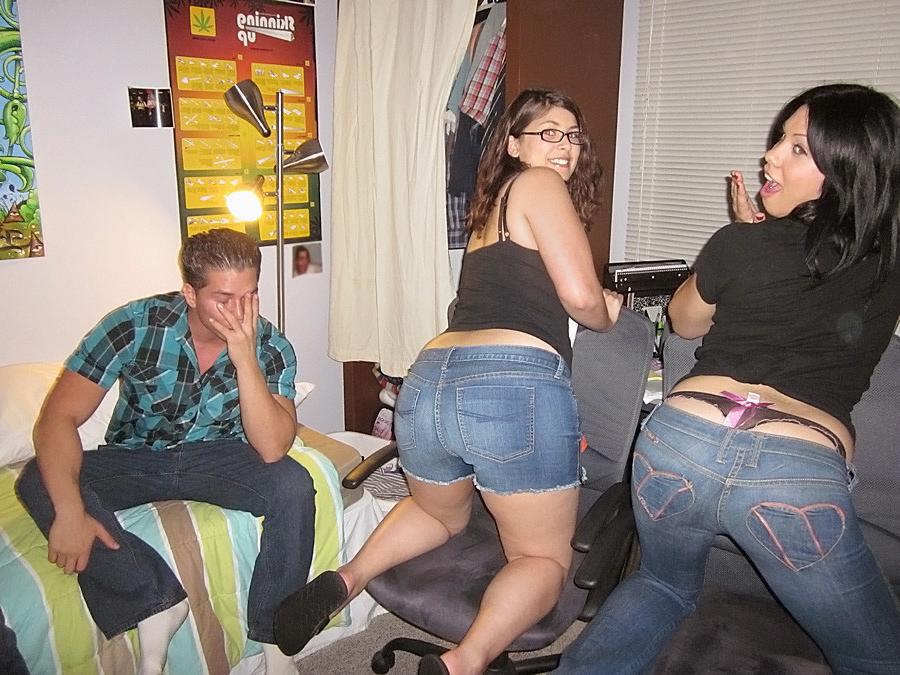 12P Hot girls masturbate and jerk off their room mate then get fucked in a mega dorm