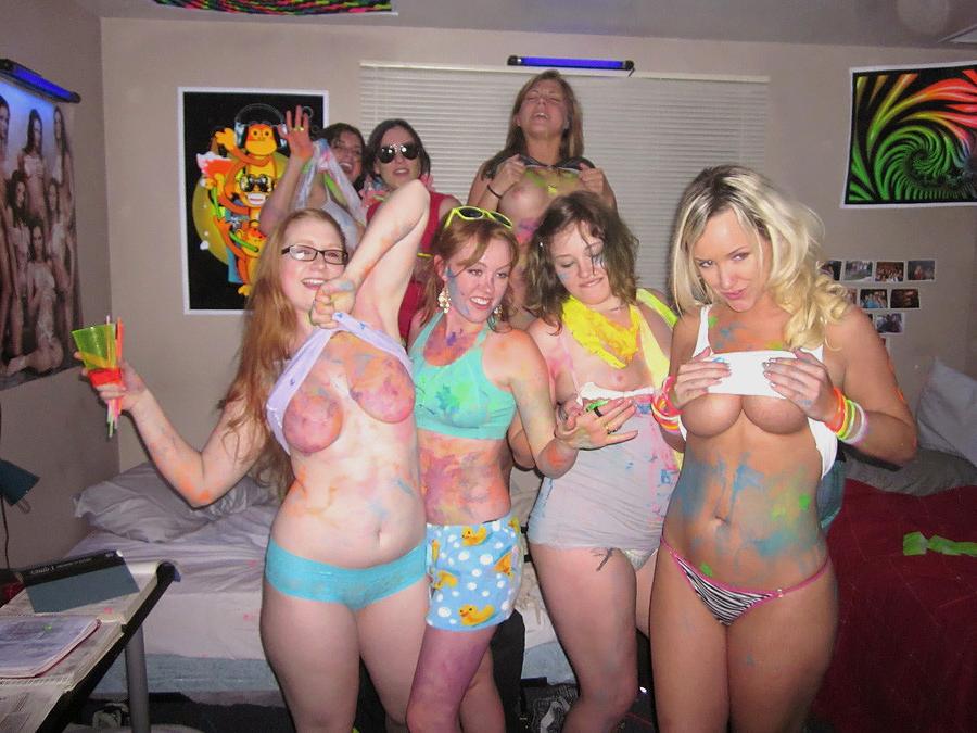 12P Check this hot fucking real college dorm room party get crazy hot fucking dorm p