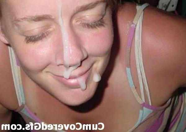 10P Lovely teen girlfriends taking big facial cumshots