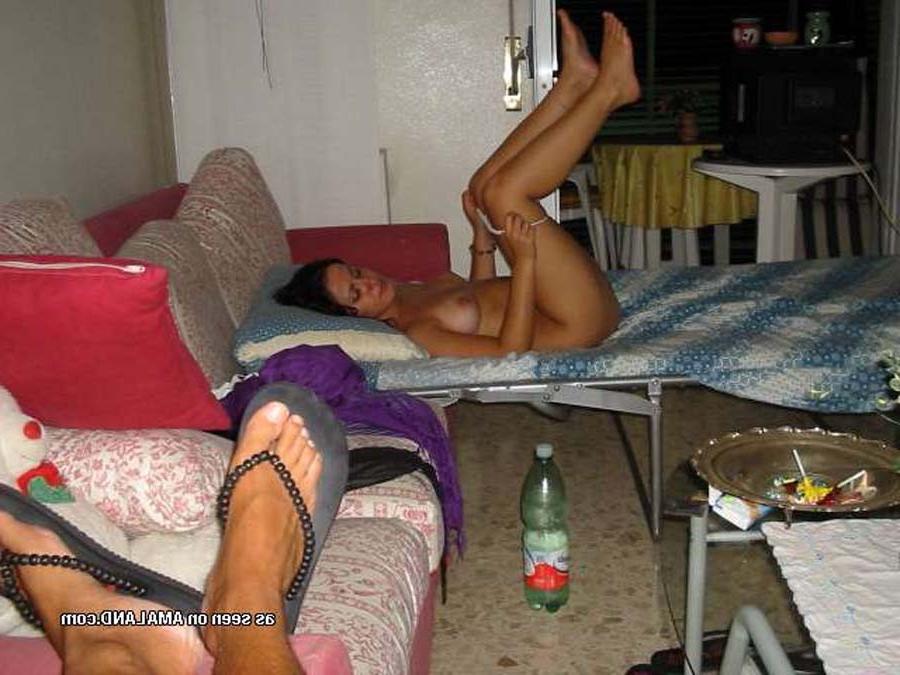 15P Amateur gf fucks boyfriend gets mouthful cum