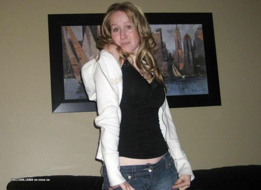 15P Amateur teen girlfriend sucks two cocks for facial