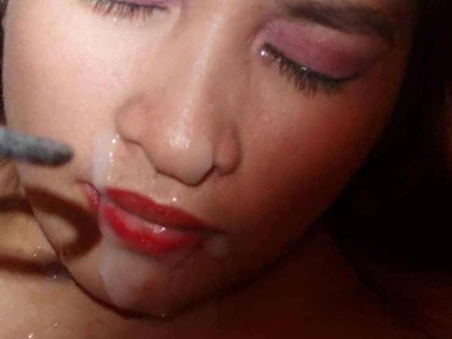 15P Real amateur girlfriends taking cumshots