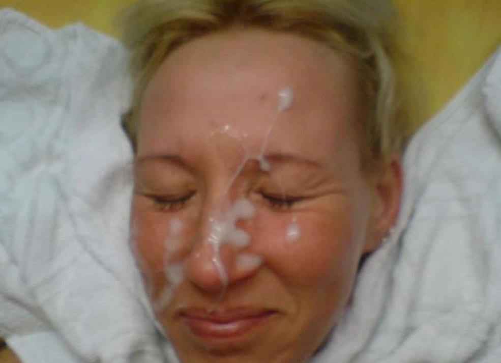 15P Real amateur girls taking sticky cumshots