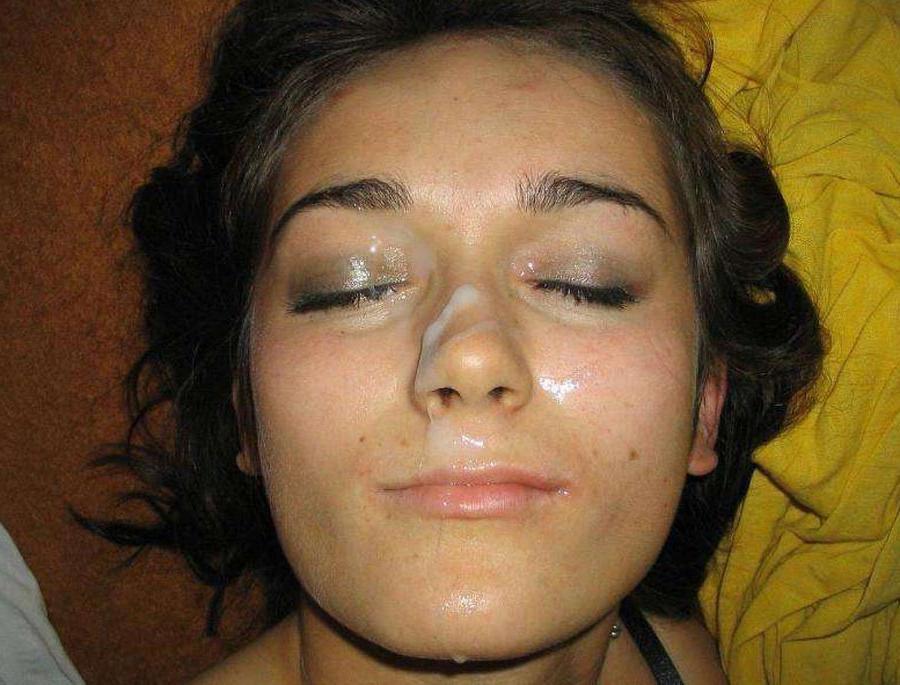 15P Real amateur girlfriends taking facials