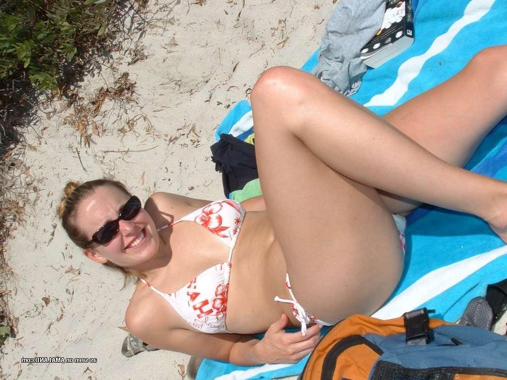 15P Shooting cum on spreading teen GF in homemade pix