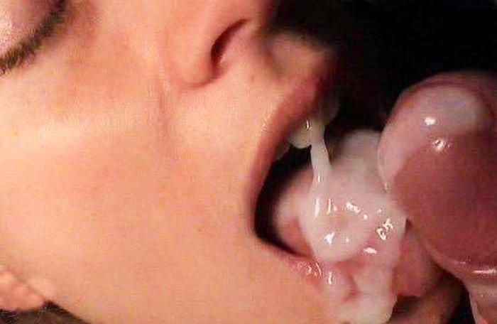 15P Real amateur girlfriends taking facials