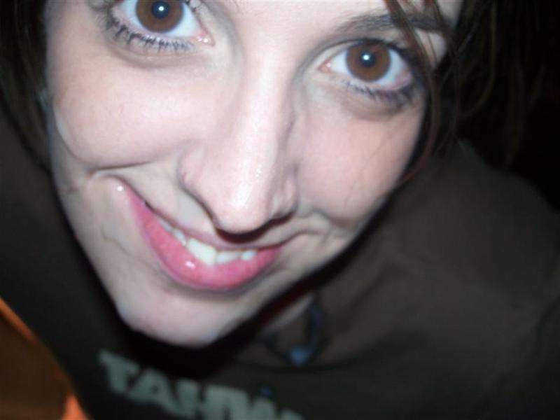 15P Real amateur girlfriends getting facials