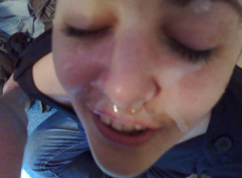 15P Real amateur girlfriends getting facials