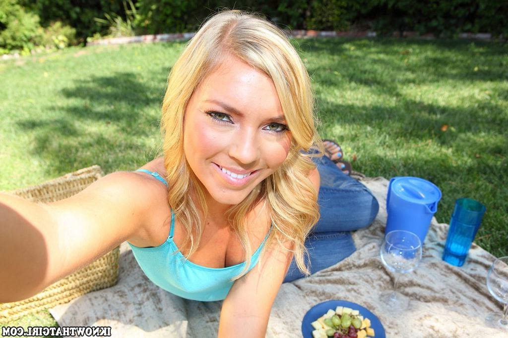 15P Tiny titted blonde teen girlfriend fucked and facialed at picnic