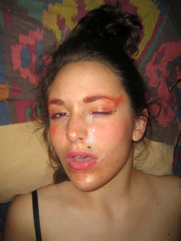 15P Real amateur girlfriends getting facials