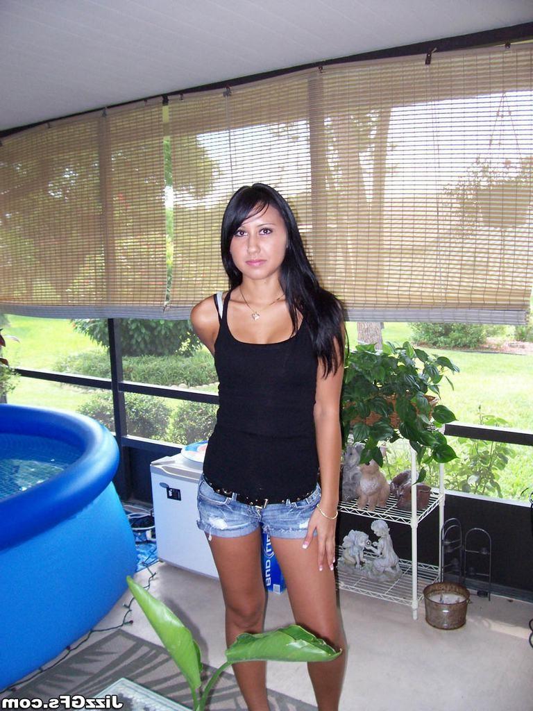 15P Perky tiny titted teen girlfriend sucks for facial