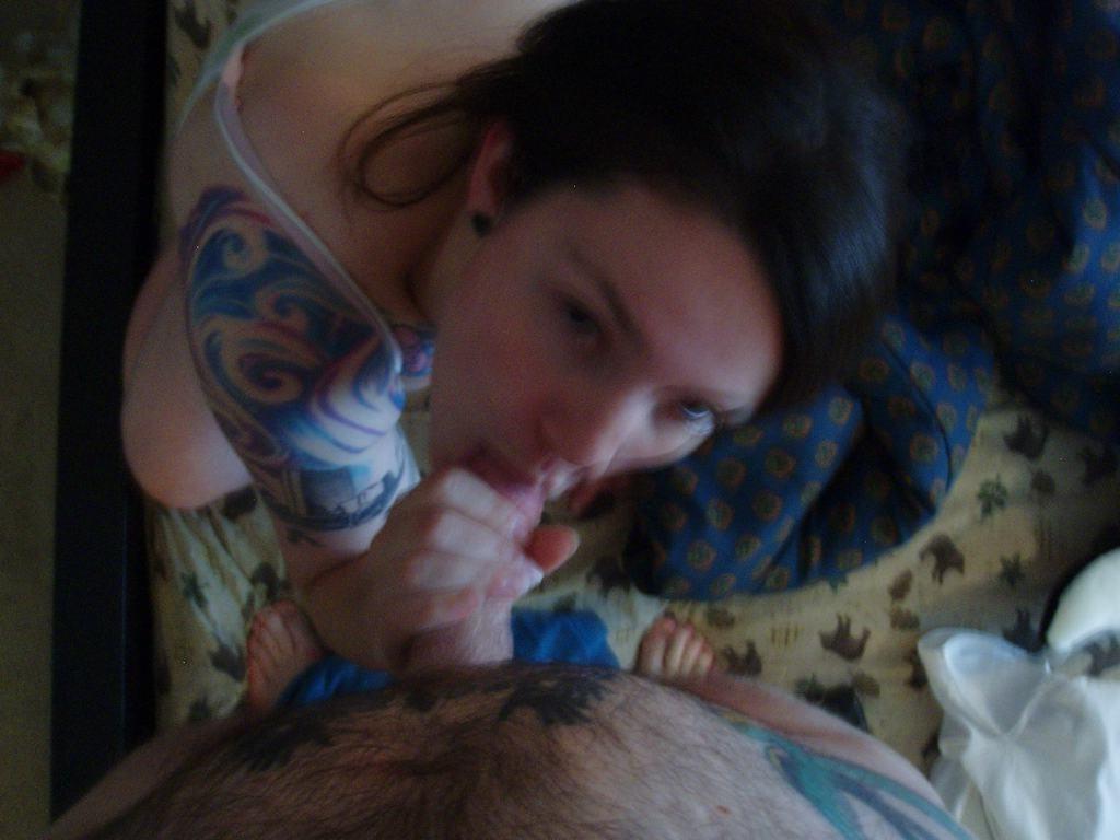 15P Homemade tattooed amateur teen girlfriend facial