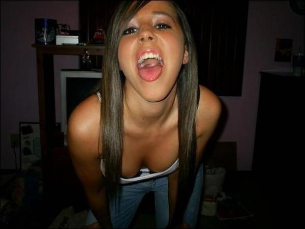 15P Assorted homemade girlfriend facial cumshot pix