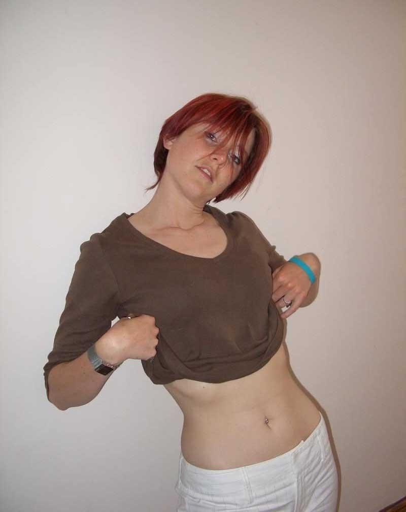 15P Amateur redhead teen girlfriend sucks for facial