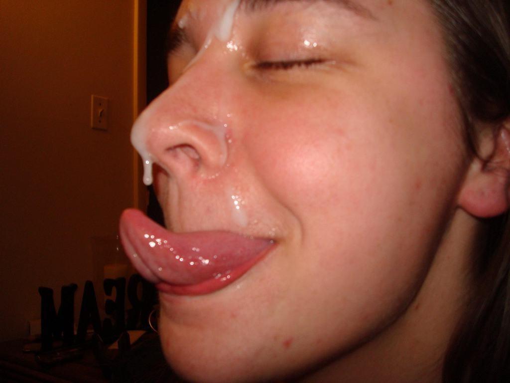 15P Homemade teen GF gets nose and face frosted by dripping cumshot