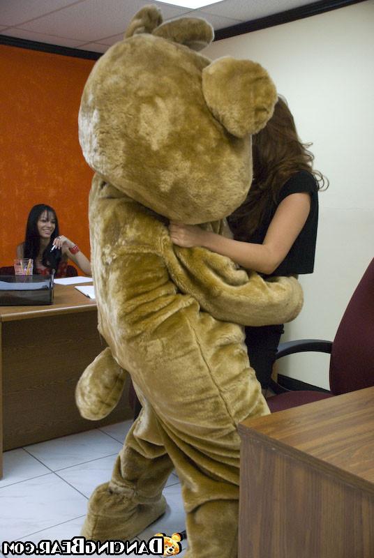 16P Cute office workers suck and fuck a male stripper