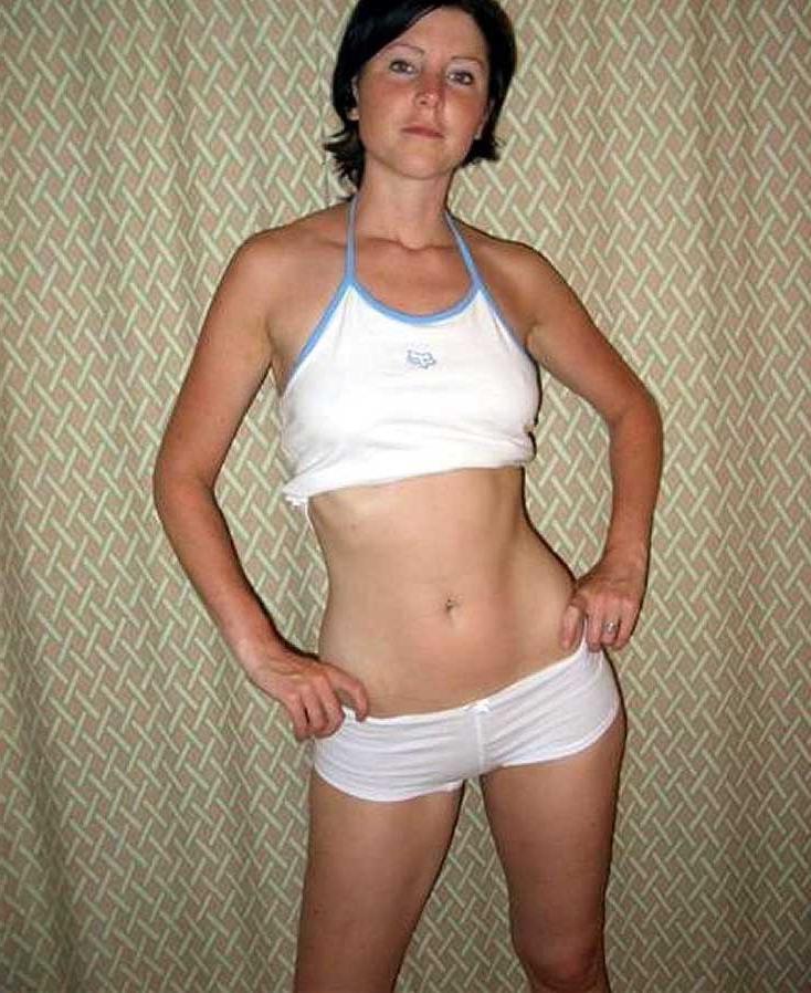 15P Dirty girlfriends get facial cumshots