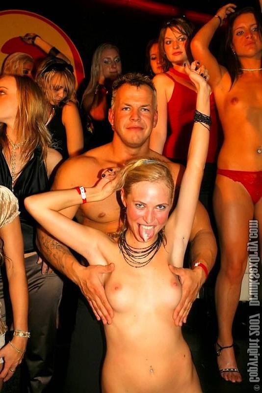 20P Facial sluts train to improve their swallow skills