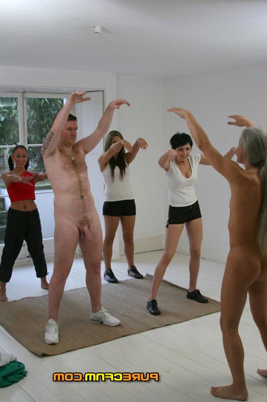 15P CFNM Exercise Handjob