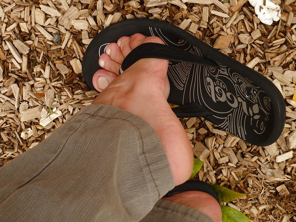 9P My sexy pretty feet 2 size 6 u.s