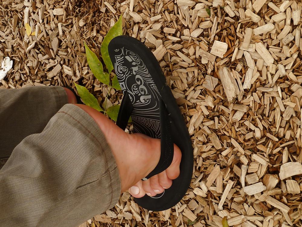 9P My sexy pretty feet 2 size 6 u.s