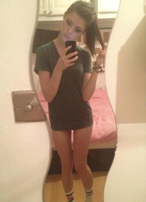 10P Hotties teasing their boyfriend on cam by posing sexy