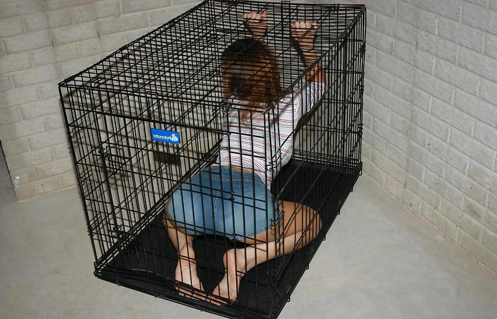 15P Black Bra Caged