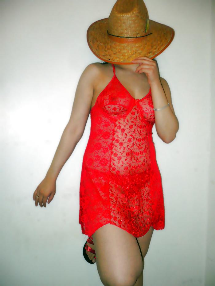25P My wife. please cum on her and send to me.