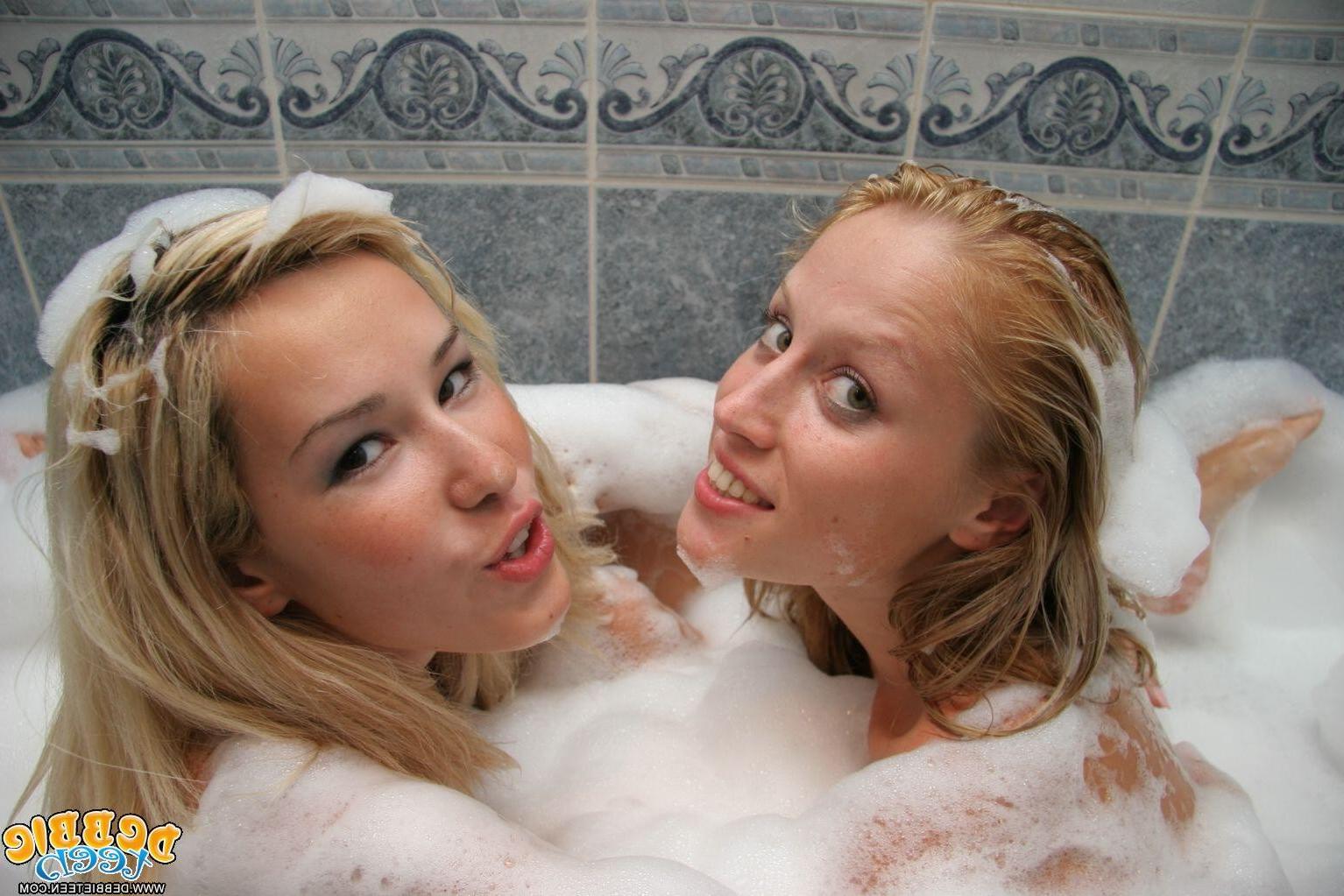 15P 18yo Debbie kissing petite lesbian teen in hot tub